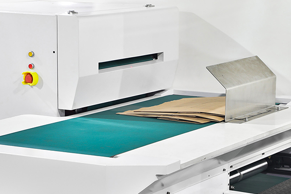Block Bottom Bag Making Machine (SOS Bag with Flat Handles)